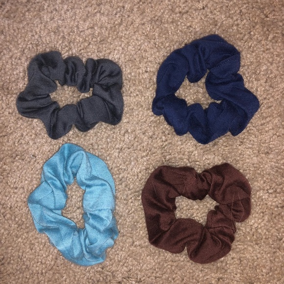 Scrunchies - Picture 4 of 8
